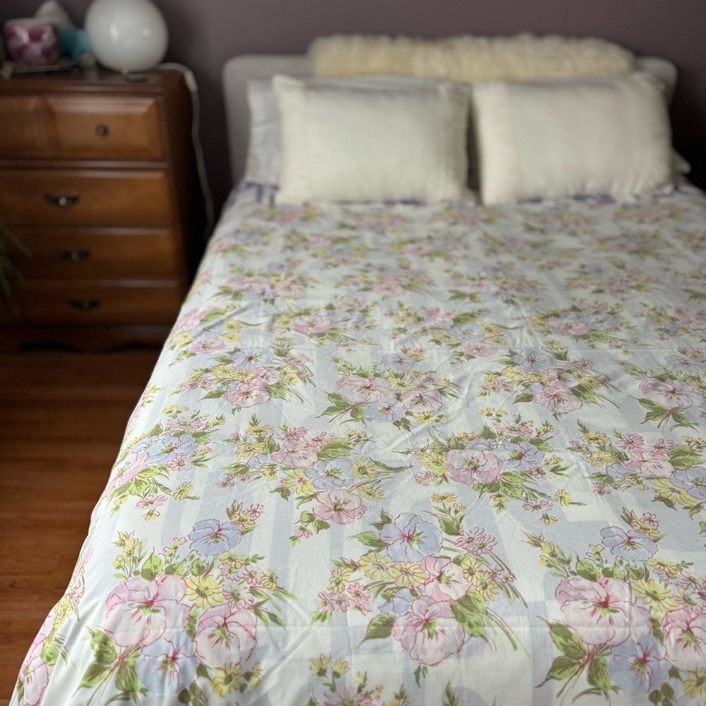 Vintage Retro Floral Double Bed Top Sheet